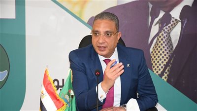 محافظ الفيوم يشكل لجنة لحصر مشكلات STEM لحلها قبل بداية العام الدراسي