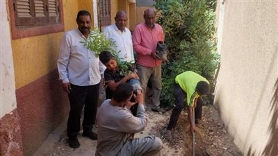 الشباب والرياضة بالأقصر تنفذ معسكر الخدمة العامة لتشجير مراكز شباب الأقصر