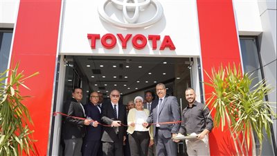 تويوتا توفر خدمة بيع وشراء السيارات المستعملة واستبدال قطع الغيار