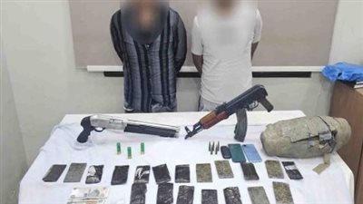 حبس 10 عناصر إجرامية 4 أيام بتهمة الإتجار في المخدرات بالمحافظات 