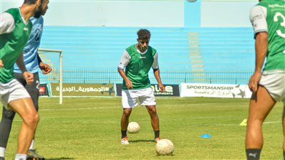 خالد عيد يعلن القائمة النهائية لفريق غزل المحلة في دوري المحترفين 