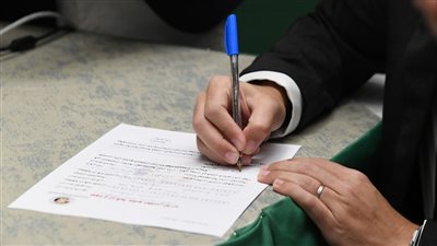 النواب يواصل استقبال الأعضاء لتزكية مرشحي الرئاسة، و4 استوفوا الشروط