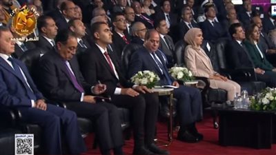 الرئيس السيسى يشاهد فيلما تسجيليا عن جهود الدولة فى مجال التعليم العالى 