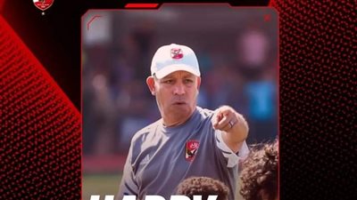 الأهلي يحتفل بعيد ميلاد بدر رجب الـ60