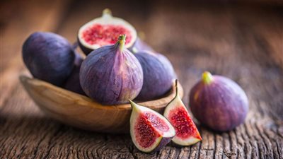 تفسير رؤية التين في المنام وعلاقتها بالحسد والحصول على ميراث 