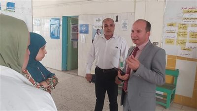 وكيل وزارة الصحة بالقليوبية يحيل مديرة مركز طبي بالعبور للتحقيق 