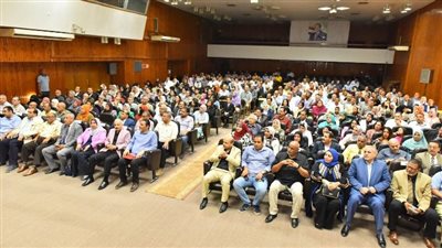 محافظة أسيوط تعقد اجتماعا لمناقشة الاستعدادات النهائية للعام الدراسي الجديد