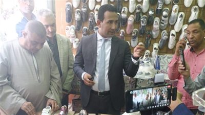 نائب محافظ الفيوم يفتتح معرض أهلا مدارس بأبشواي 