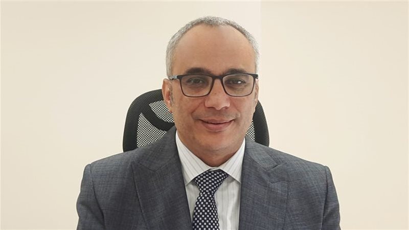 عمرو البسيوني رئيس