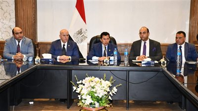 وزير الرياضة يوجه بتكثيف الأنشطة الشبابية بمختلف المحافظات 
