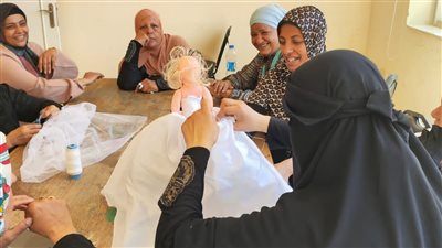 محافظ القاهرة: دعم المرأة وتمكينها اقتصاديا بالأسمرات