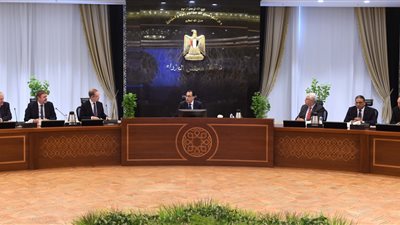 الوزراء يستعرض خطة التعامل مع السحابة السوداء بـ7 محافظات 