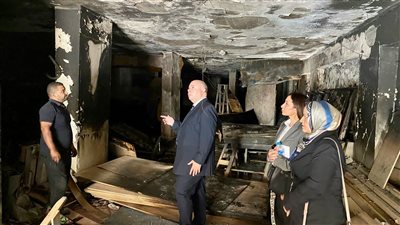 النيابة الإدارية تعاين حريق مصنع مدينة نصر (صور )