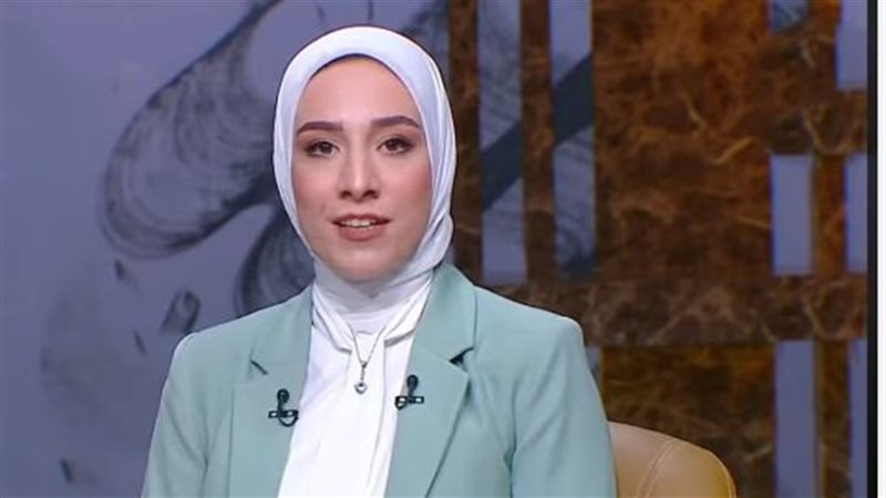 الإعلامية سالي سالم