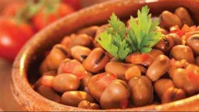 تفسير رؤية الفول المدمس في المنام وعلاقتها بالخير والرزق والسعادة 