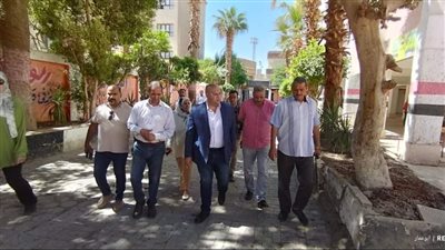 نائب محافظ الجيزة يتابع أعمال أستكمال رصف طريق 6 أكتوبر(صور)