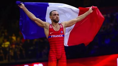 أبرز إنجازات اللاعبين المصريين الهاربين للخارج في الألعاب الفردية، طارق عبد السلام يفوز بذهبية أوروبا، وإبراهيم غانم يحقق الذهبية لفرنسا