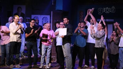 مهرجان المسرح العربي يكرم أبطال 