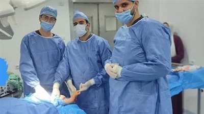 مستشفى الأطفال بأبوحمص ينجح فى إصلاح تشوه بالقدم لطفل من ذوي الهمم (صور) 