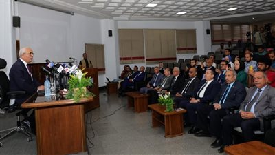  قبل بدء الدراسة.. وزير التعليم يكشف نظام امتحانات الشهادتين الإعدادية والثانوية.. يحدد موعد استلام المعلمين الجدد للعمل.. ويؤكد: «أمن وسلامة الطلاب أهم من أي حاجة»