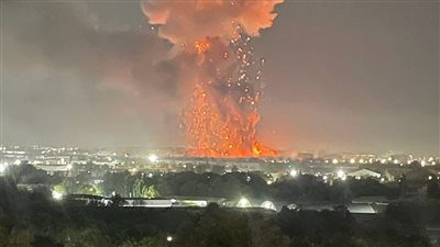 مقتل شخص وإصابة 150 آخرين في انفجار مستودع جمركي بـ أوزبكستان (فيديو وصور)