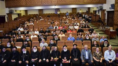 سكرتارية البابا تواضروس للرعاية الاجتماعية تعقد سيمينار لقطاعات الإسكندرية