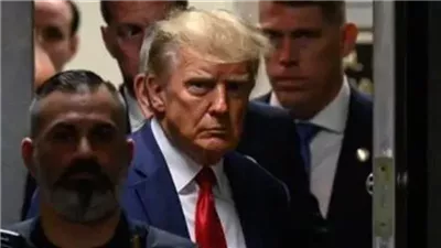 ترامب يمثل أمام المحكمة في نيويورك