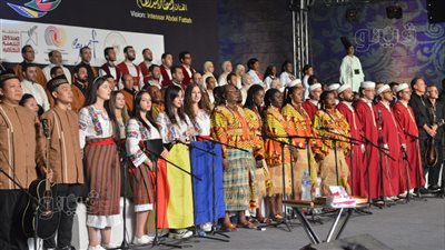 من رومانيا لباكستان وسوريا.. 12 فرقة تشارك في احتفالية ملتقى الأديان 2023 (صور)