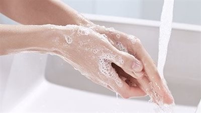 كيفية الوضوء الصحيحة للنساء