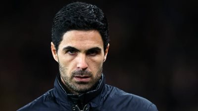 أرتيتا يرد على استفسار حارس الموسم في الأرسنال ويكشف موقف المصابين