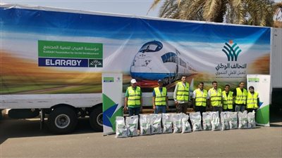 التحالف الوطني يوزع 2000 شنطة مواد غذائية برأس غارب 