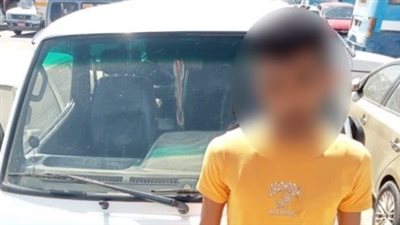 ضبط قائد سيارة طمس لوحات ميكروباص للهروب من مخالفات المرور بالمعادي