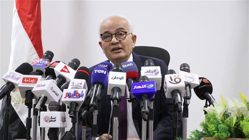  الدكتور رضا حجازي