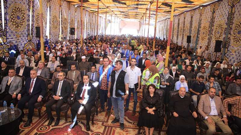 تسليم 65 مشروعًا