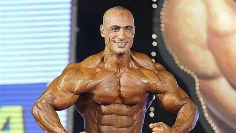 أشرف فولة لاعب منتخب