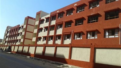 تكليفات محافظ الجيزة لرؤساء الأحياء في أول يوم دراسي (صور)