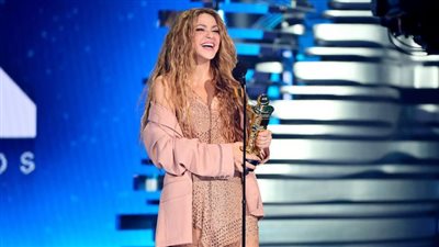 تركي آل الشيخ: تعاقدنا مع شاكيرا لإحياء حفل في موسم الرياض