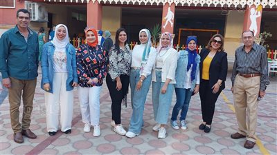 بالصور التذكارية والزينة، مدارس بورسعيد تستقبل طلابها في أول أيام الدراسة (فيديو وصور)