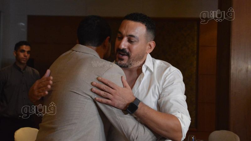 دياب، فيتو