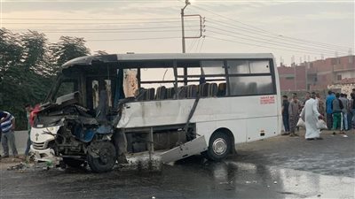 ندب المهندس الفني لفحص السيارتين في حادث تصادم بنها-المنصورة