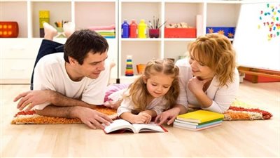 طرق تحفيز الطفل الصغير لعمل الواجبات والمذاكرة