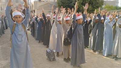 انطلاق العام الدراسى الجديد بمعاهد الفترتين في الإسماعيلية (صور)