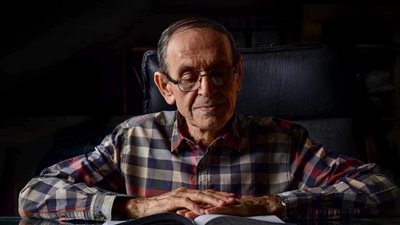 نقاد وفنانون في تأبين عز الدين نجيب بجاليري ضي