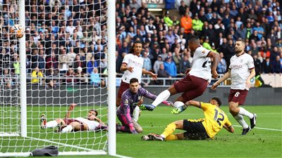 الدوري الإنجليزي، وولفرهامبتون يتقدم على مانشستر سيتي 0/1 في الشوط الأول