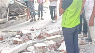 سقوط شرفة عقار على عريس أثناء نقل عفشه بالإسكندرية 