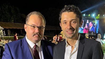 محمد محمود عبد العزيز لـ