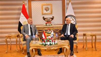 النائب العام يستقبل رئيس المحكمة الدستورية العُليا (صور)