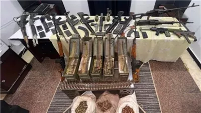 قنابل ورشاشات، حبس عاطل بتهمة الاتجار في الأسلحة النارية والذخائر