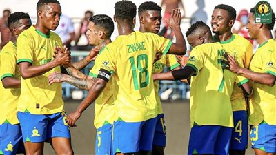 صن داونز بـ10 لاعبين يتأهل لمواجهة الأهلي في نصف نهائي الدوري الأفريقي