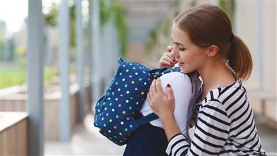 للأمهات، اجعلي اليوم الأول من المدرسة أسهل لأطفالك